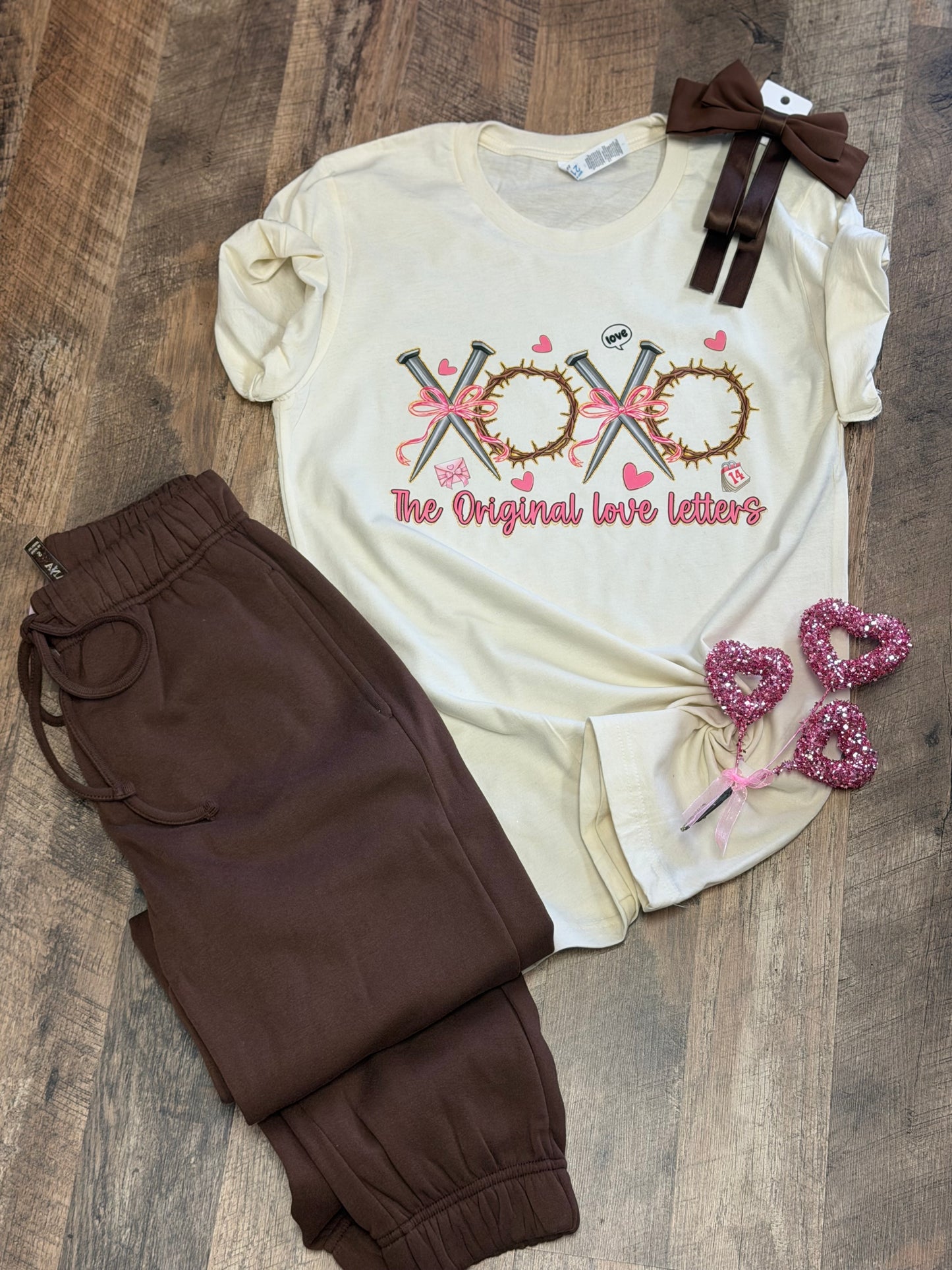 Cream Graphic T-Shirt – “XOXO The Original Love Letters” Tee