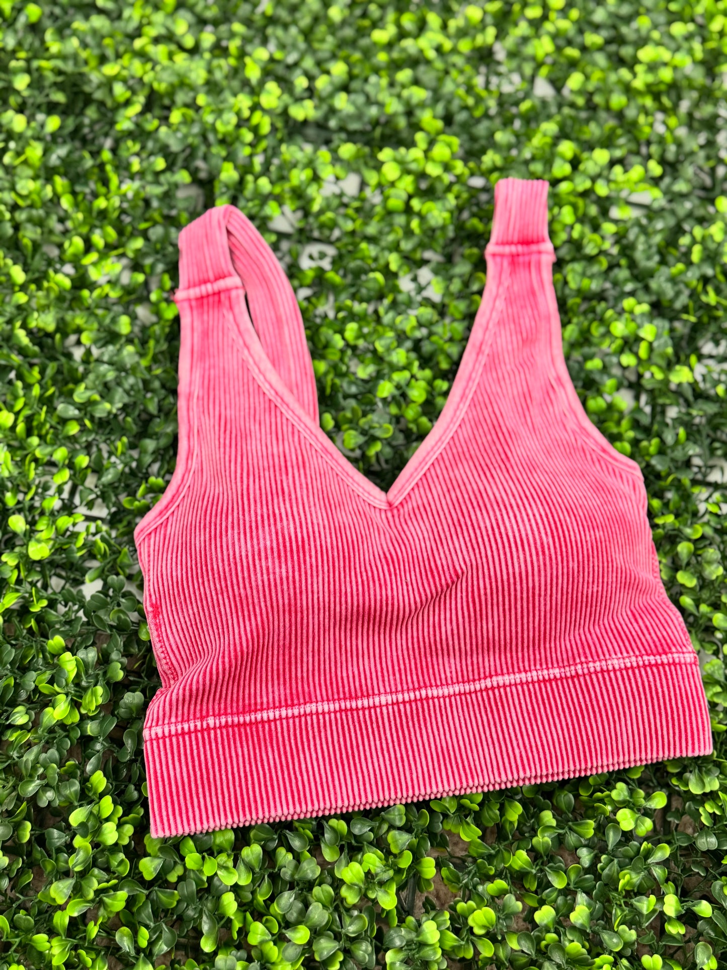 Washed Intentions Brami – Seamless Acid Wash Crop Top