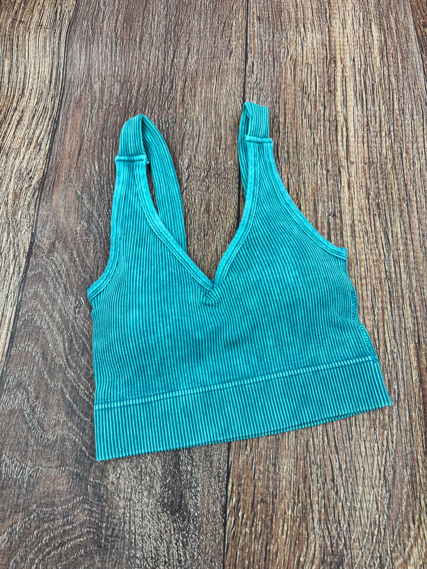 Washed Intentions Brami – Seamless Acid Wash Crop Top