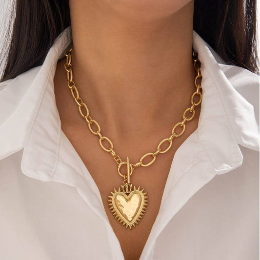 Spiked Heart Chunky Chain Toggle Necklace | Gold Edgy Statement Heart Necklace