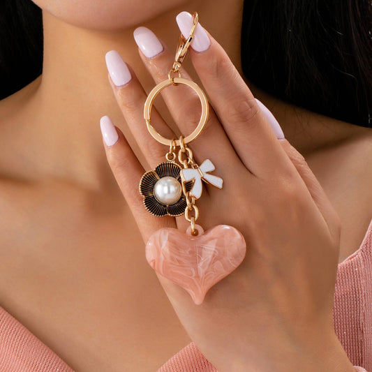 BAG CHARM KEY CHAIN-SWIRL HEART PERAL FLORAL BOW | 80K090