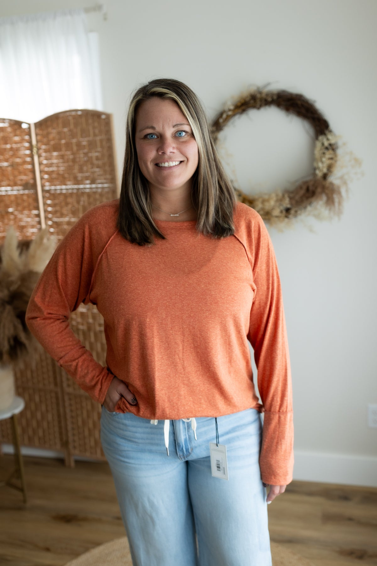 Raglan Thumb Hole Long Sleeve Top