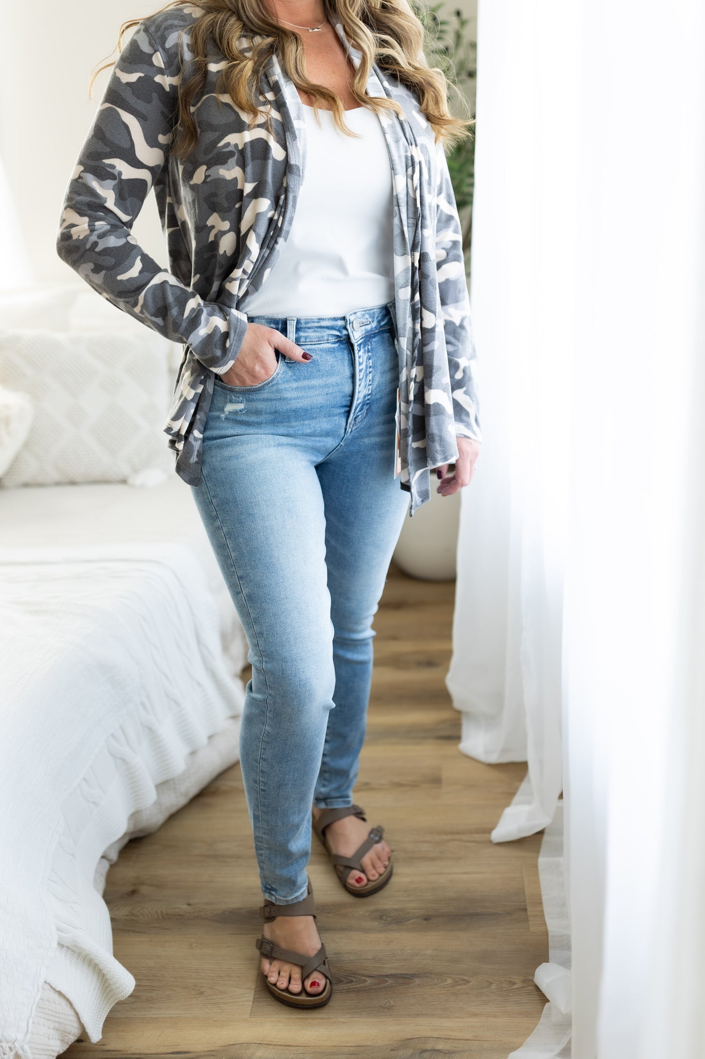 Risen High Rise Tummy Control Ankle Slim Jeans – Flattering Fit & Sculpting Comfort