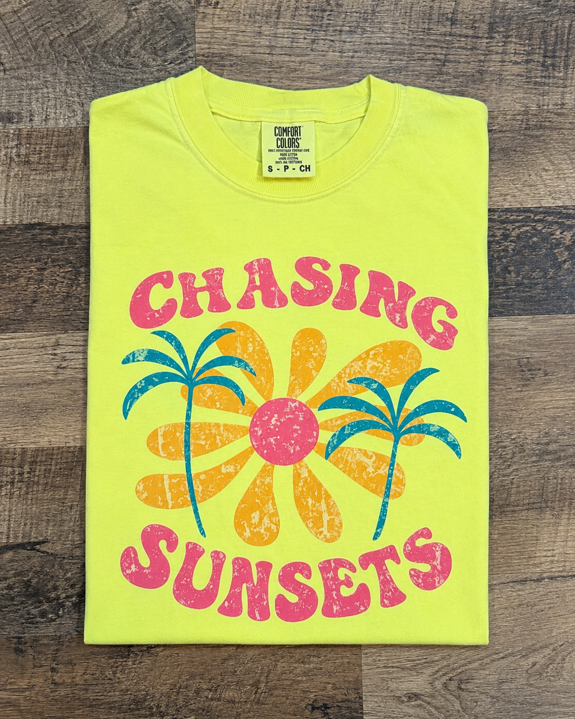 Chasing Sunsets Comfort Colors Graphic T-Shirt | Neon Yellow Summer Tee