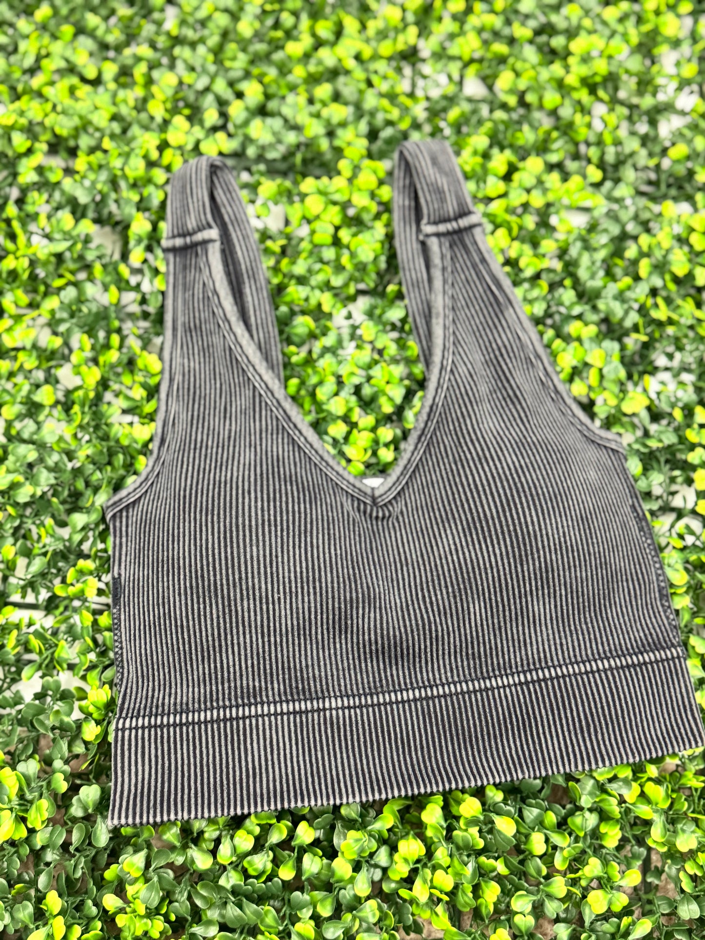 Washed Intentions Brami – Seamless Acid Wash Crop Top