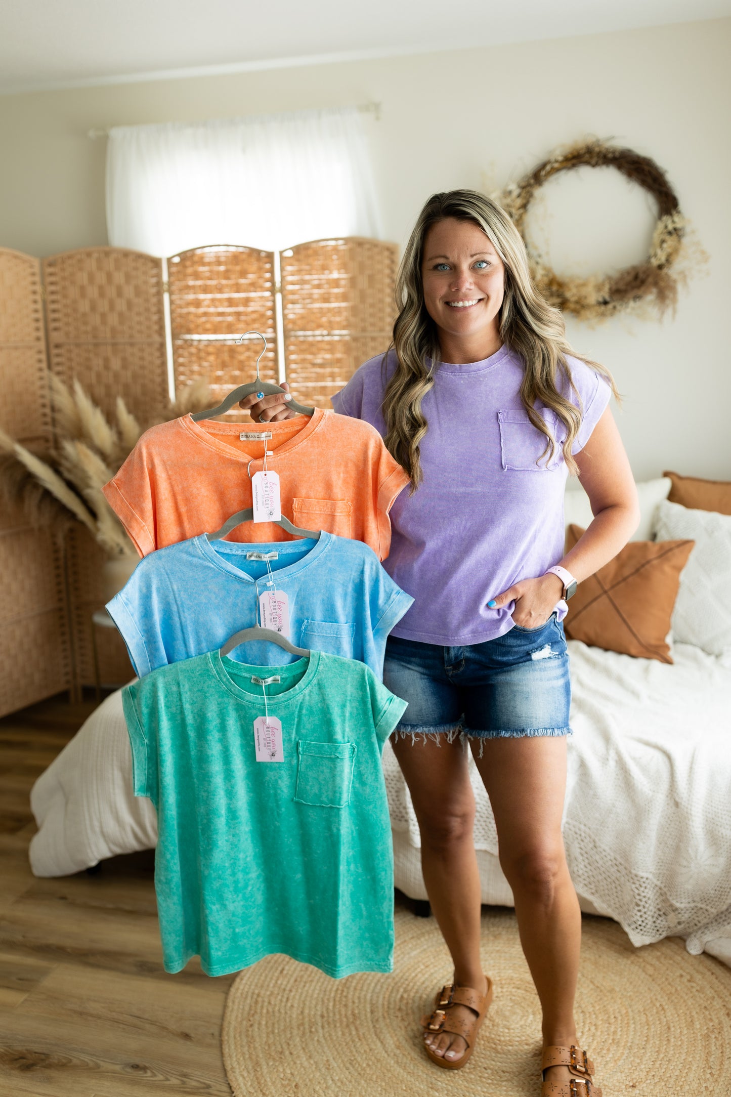 Acid Wash Cuffed Sleeve Tee – Vintage Style Short Sleeve Shirt