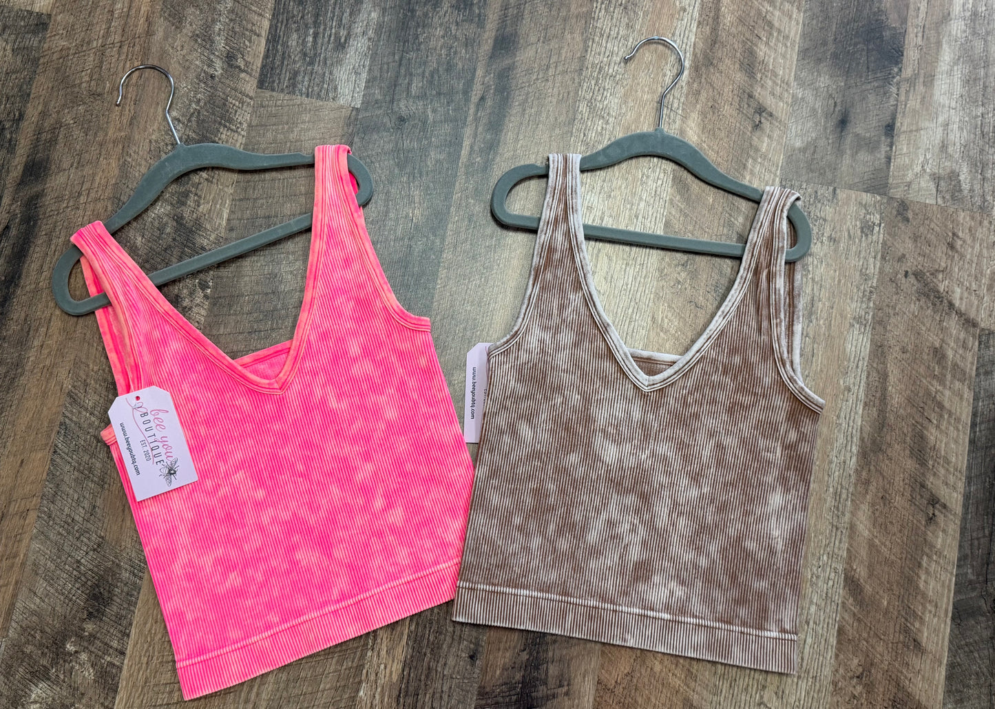 Washed Ribbed Seamless Tank Top – 2 Way Neckline Reversible Cami