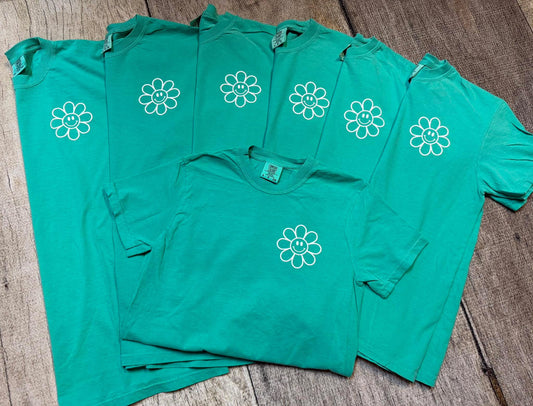 Green Comfort Colors Retro Smiley Flower T Shirt with Puff Print | Vintage Daisy Graphic Tee