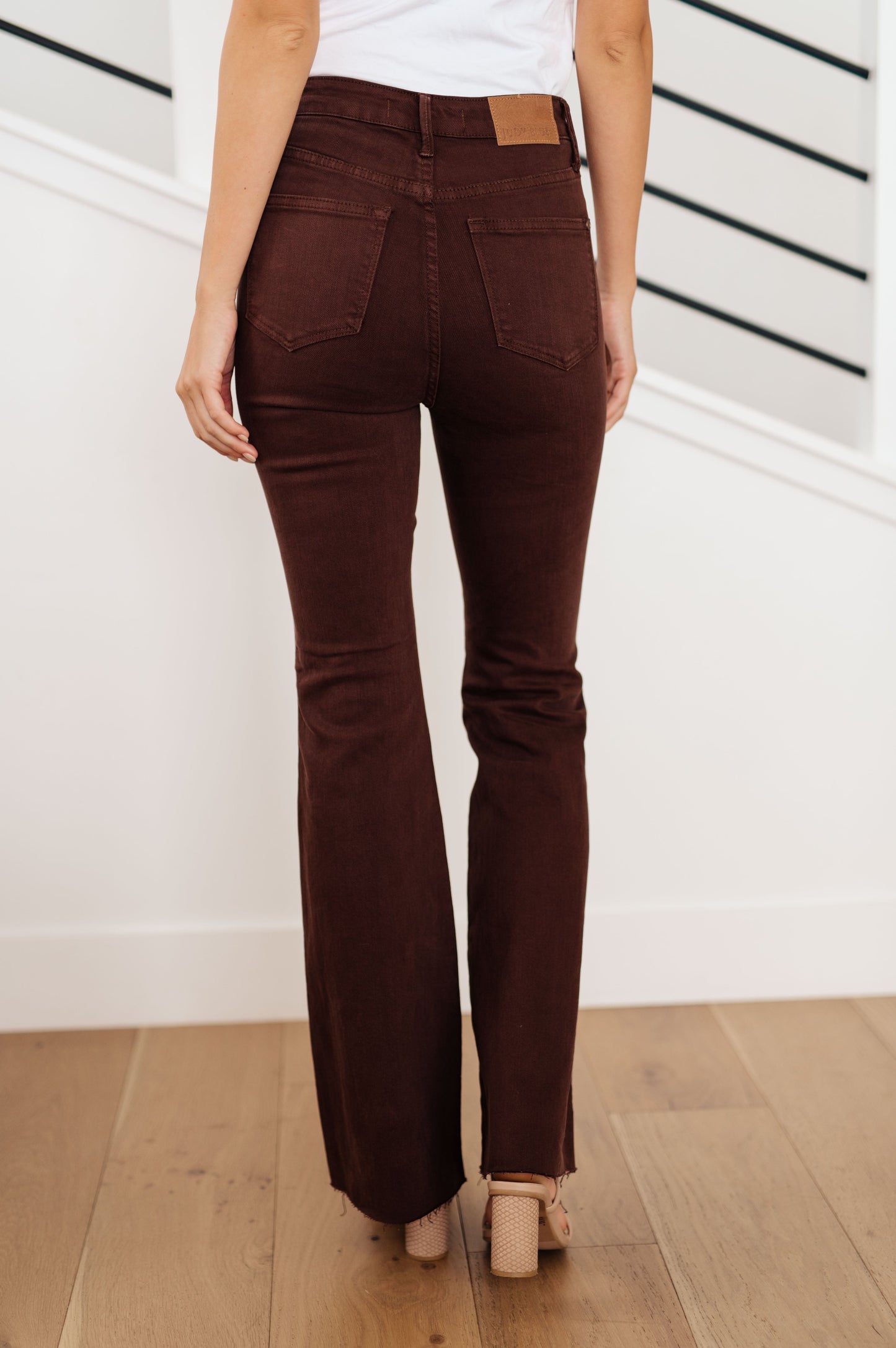 Judy Blue  High Rise Control Top Flare Jeans in Espresso