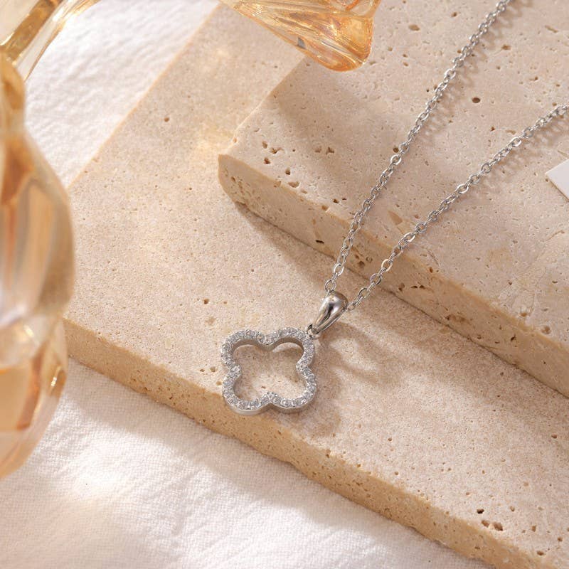 18K STAINLESS STEEL TARNISH FREE CLOVER NECKLACE