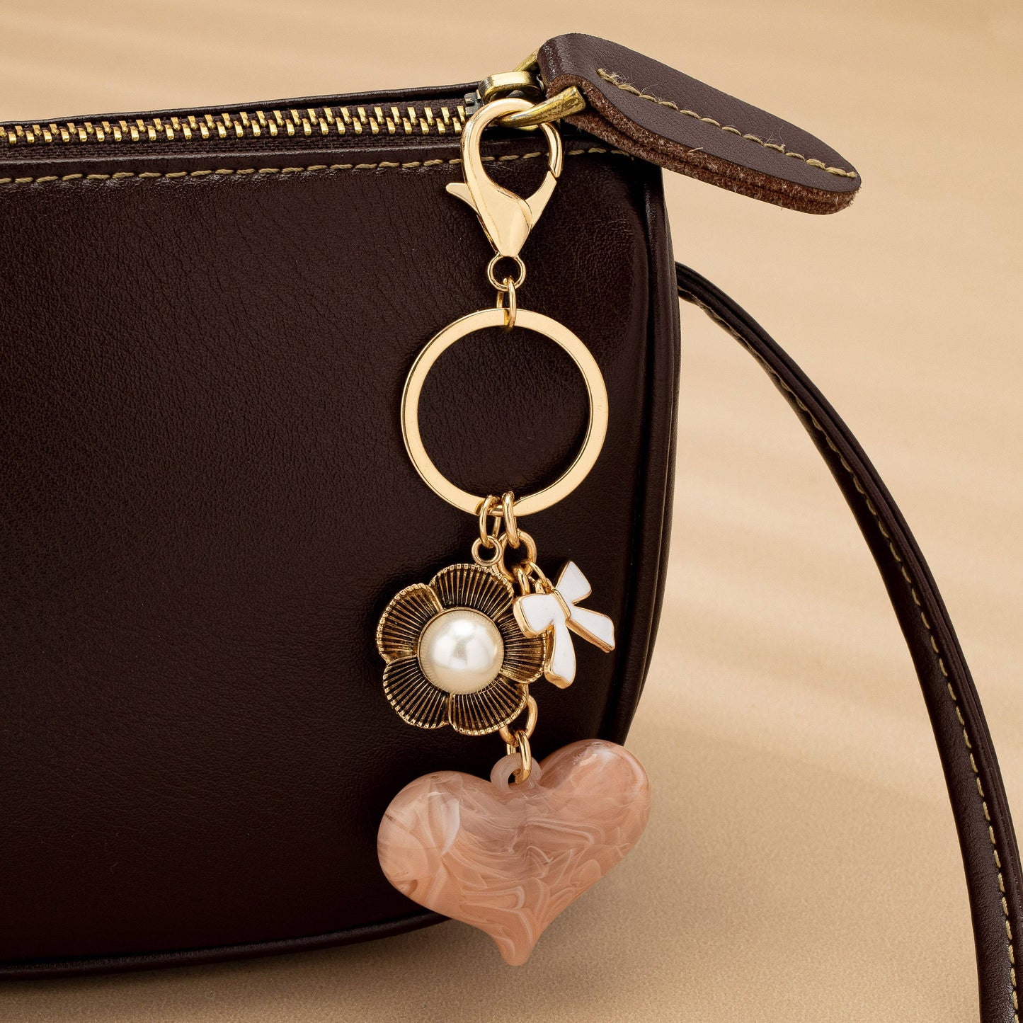 BAG CHARM KEY CHAIN-SWIRL HEART PERAL FLORAL BOW | 80K090