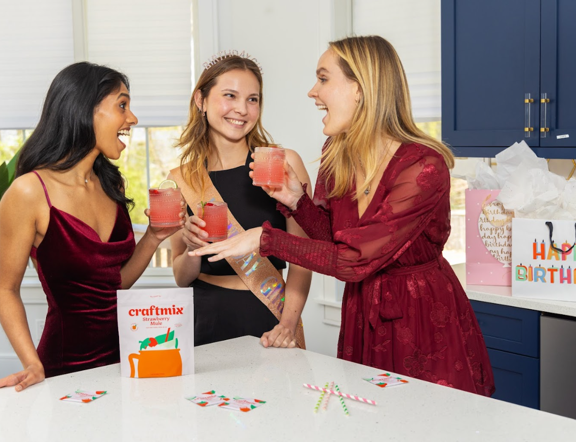 Strawberry Mule Mocktail/Cocktail Mixer